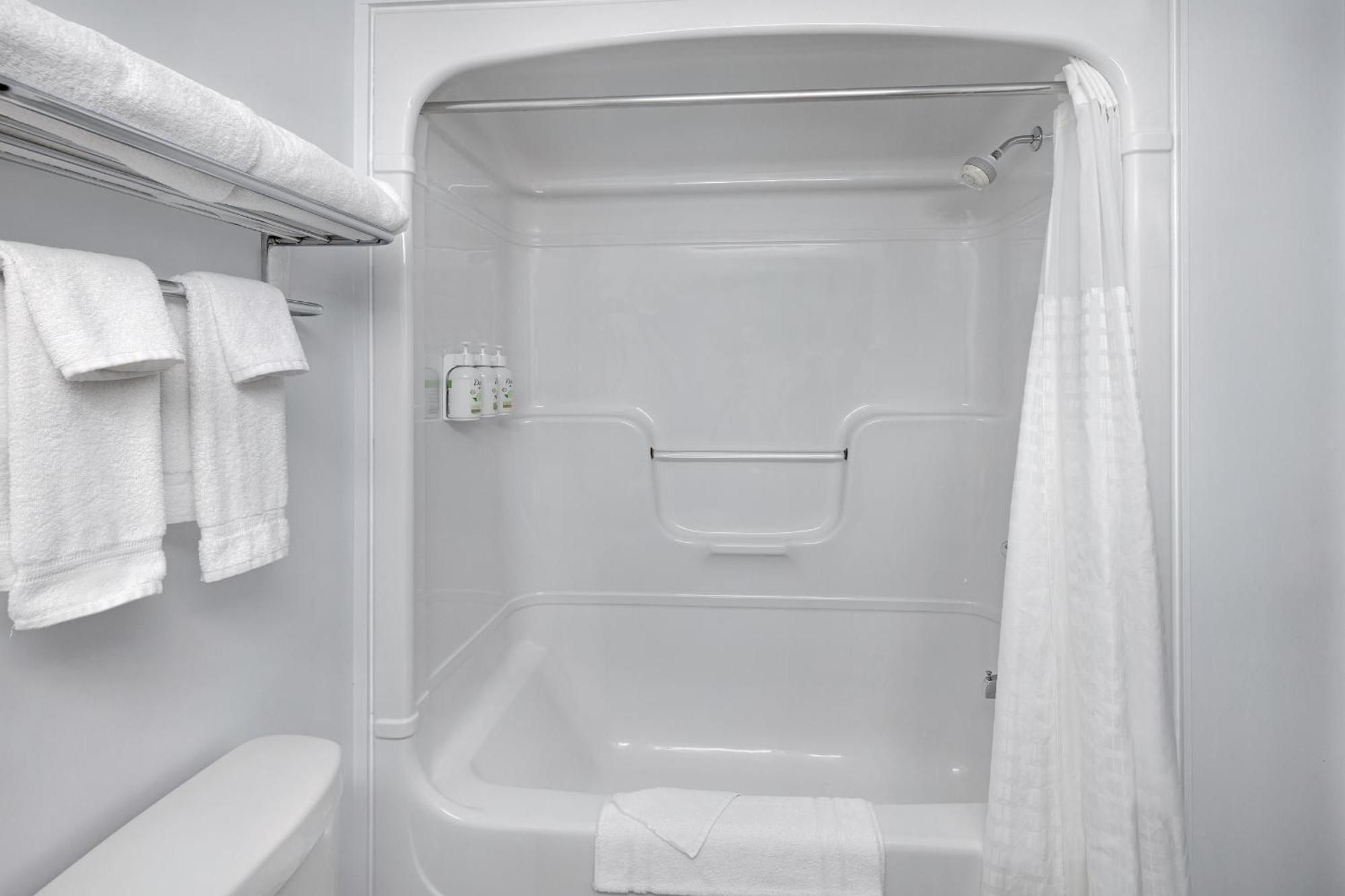 Days Inn By Wyndham Edmundston Εξωτερικό φωτογραφία
