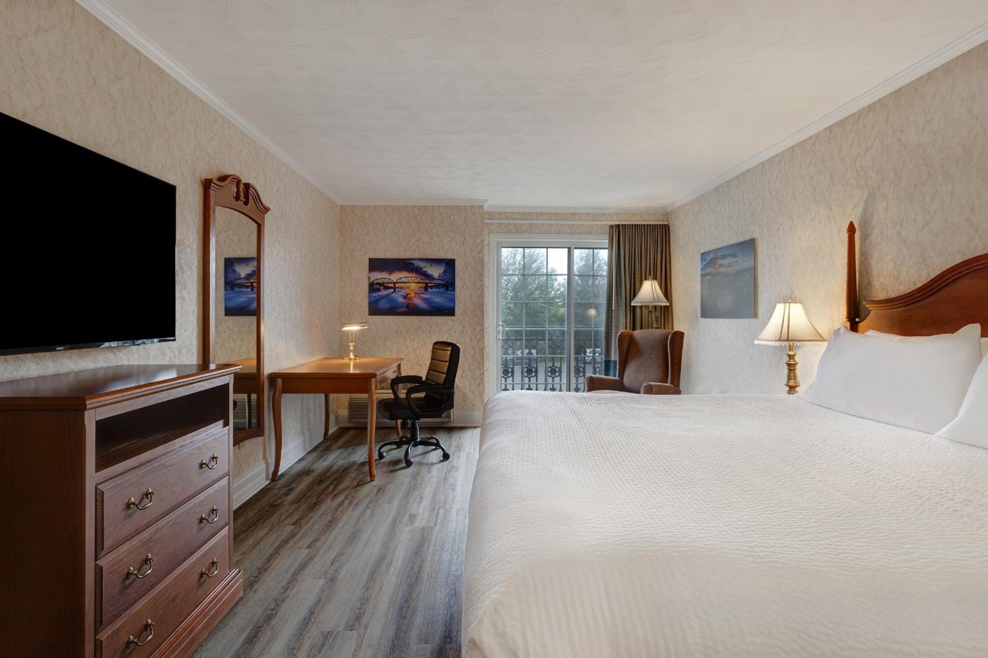 Days Inn By Wyndham Edmundston Εξωτερικό φωτογραφία
