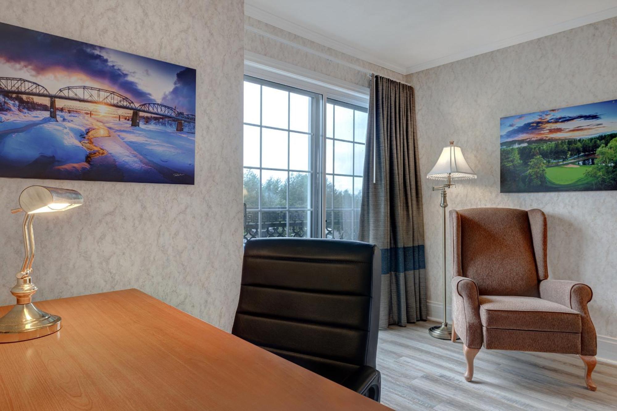 Days Inn By Wyndham Edmundston Εξωτερικό φωτογραφία