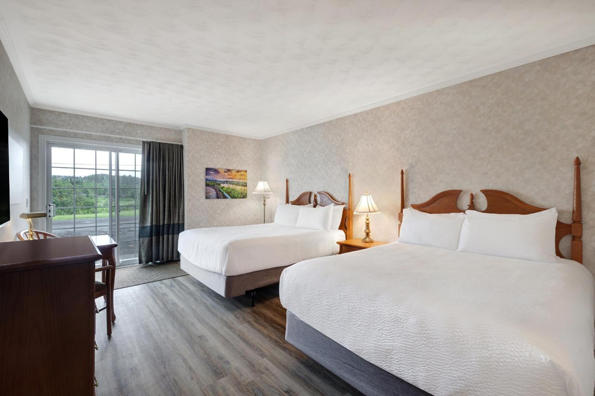 Days Inn By Wyndham Edmundston Εξωτερικό φωτογραφία