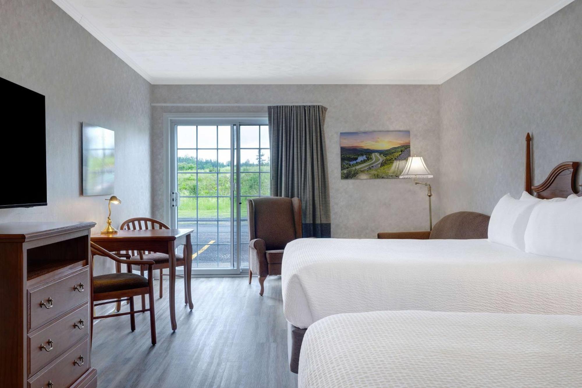 Days Inn By Wyndham Edmundston Εξωτερικό φωτογραφία