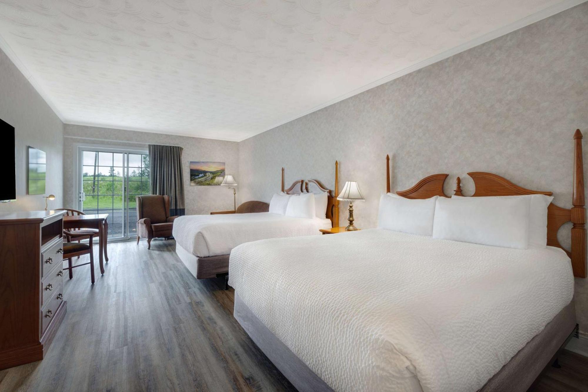 Days Inn By Wyndham Edmundston Εξωτερικό φωτογραφία